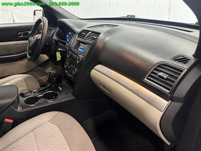 2018 Ford Explorer   - Photo 5 - Bethany, CT 06524