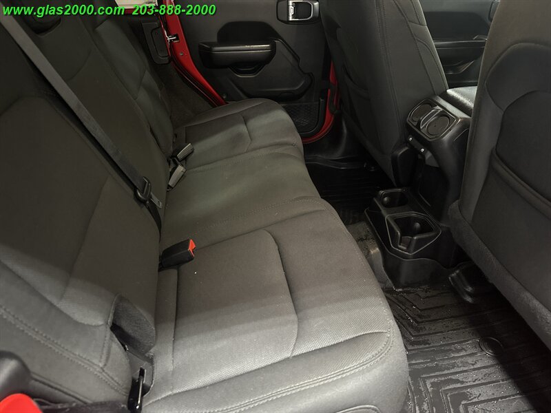 2019 Jeep Wrangler Unlimited Sport - Photo 10 - Bethany, CT 06524