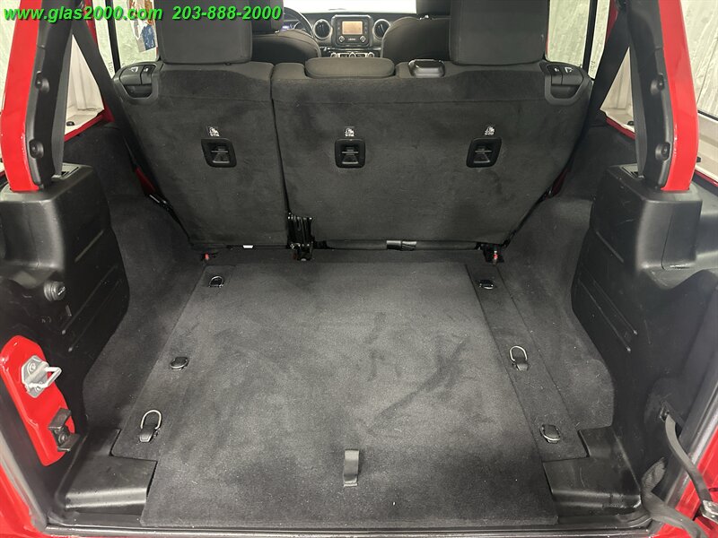 2019 Jeep Wrangler Unlimited Sport - Photo 15 - Bethany, CT 06524