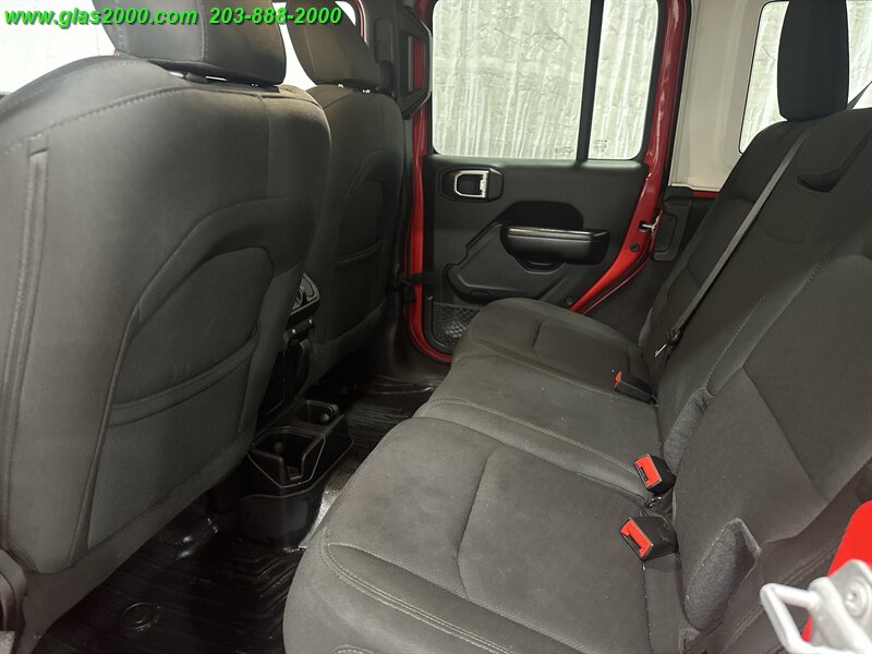 2019 Jeep Wrangler Unlimited Sport - Photo 9 - Bethany, CT 06524