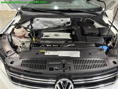 2015 Volkswagen Tiguan S 4Motion   - Photo 12 - Bethany, CT 06524