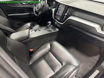 2018 Volvo XC60 T5 Momentum   - Photo 5 - Bethany, CT 06524