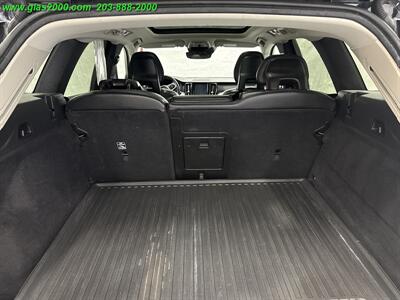 2018 Volvo XC60 T5 Momentum   - Photo 15 - Bethany, CT 06524