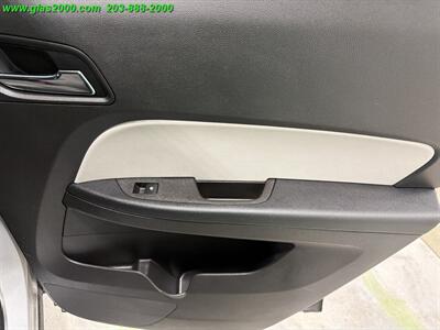 2015 Chevrolet Equinox LT   - Photo 29 - Bethany, CT 06524