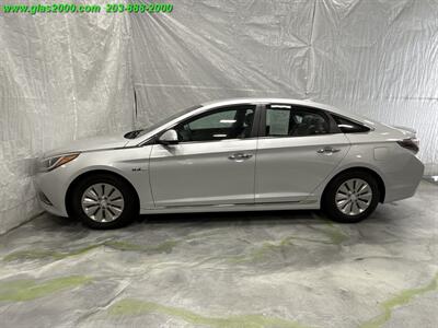 2016 Hyundai SONATA Hybrid SE   - Photo 13 - Bethany, CT 06524