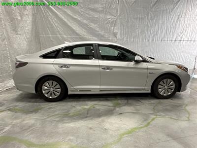 2016 Hyundai SONATA Hybrid SE   - Photo 14 - Bethany, CT 06524