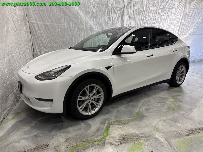 2023 Tesla Model Y Long Range - Photo 1 - Bethany, CT 06524