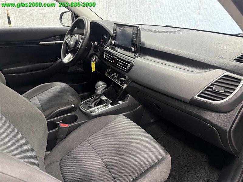 2021 Kia SELTOS LX - Photo 5 - Bethany, CT 06524