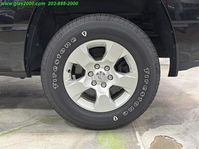2021 RAM 1500 Big Horn - Photo 16 - Bethany, CT 06524