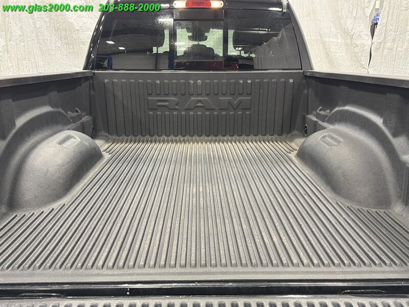 2021 RAM 1500 Big Horn - Photo 15 - Bethany, CT 06524