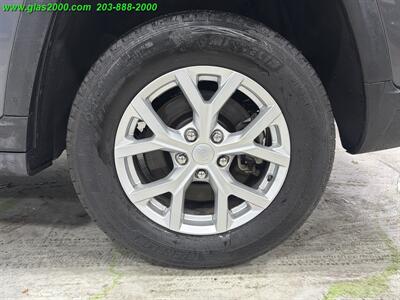 2023 Jeep Grand Cherokee L Limited   - Photo 16 - Bethany, CT 06524