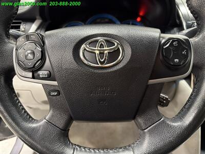 2014 Toyota Camry Hybrid XLE - Photo 22 - Bethany, CT 06524