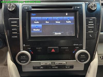 2014 Toyota Camry Hybrid XLE - Photo 27 - Bethany, CT 06524