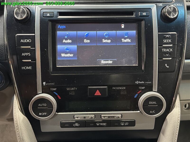 2014 Toyota Camry Hybrid XLE - Photo 27 - Bethany, CT 06524