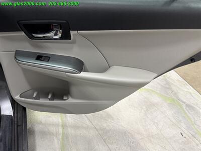2014 Toyota Camry Hybrid XLE - Photo 26 - Bethany, CT 06524