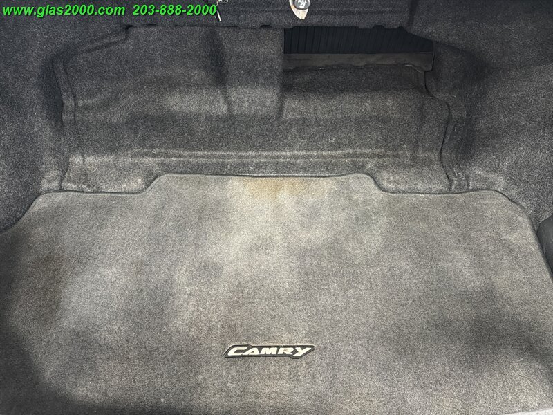 2014 Toyota Camry Hybrid XLE - Photo 15 - Bethany, CT 06524