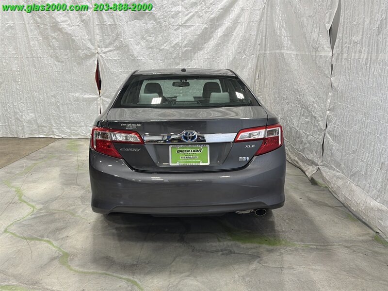 2014 Toyota Camry Hybrid XLE - Photo 20 - Bethany, CT 06524