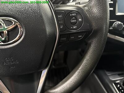 2020 Toyota Camry LE   - Photo 27 - Bethany, CT 06524