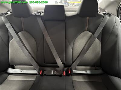 2020 Toyota Camry LE   - Photo 24 - Bethany, CT 06524
