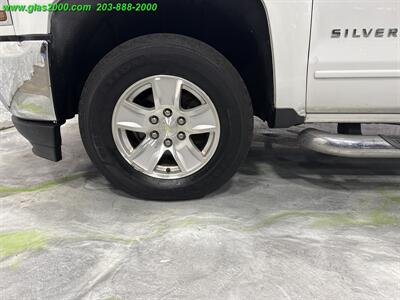 2017 Chevrolet Silverado 1500 LT LT1   - Photo 16 - Bethany, CT 06524