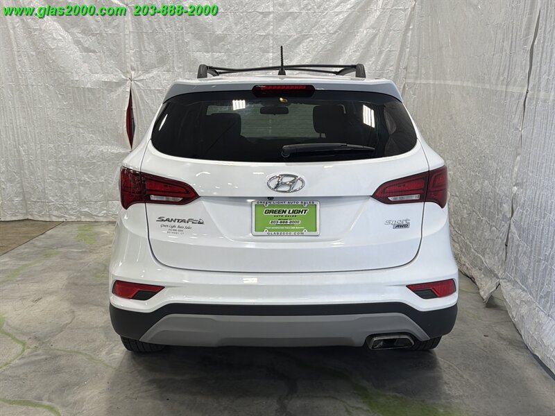 2018 Hyundai Santa Fe SPORT 2.4L - Photo 20 - Bethany, CT 06524