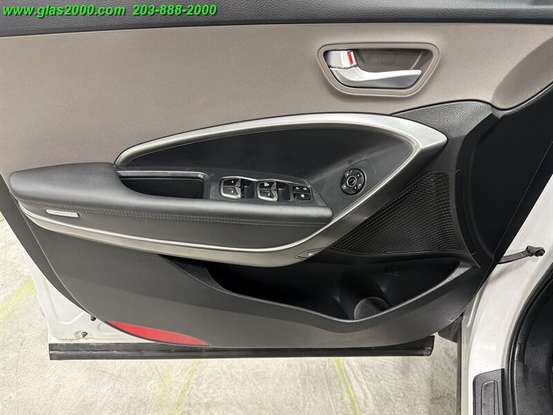 2018 Hyundai Santa Fe SPORT 2.4L - Photo 25 - Bethany, CT 06524