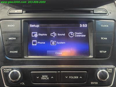 2018 Hyundai Santa Fe SPORT 2.4L - Photo 17 - Bethany, CT 06524