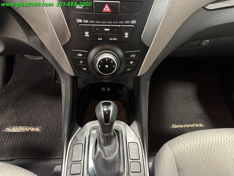 2018 Hyundai Santa Fe SPORT 2.4L - Photo 22 - Bethany, CT 06524