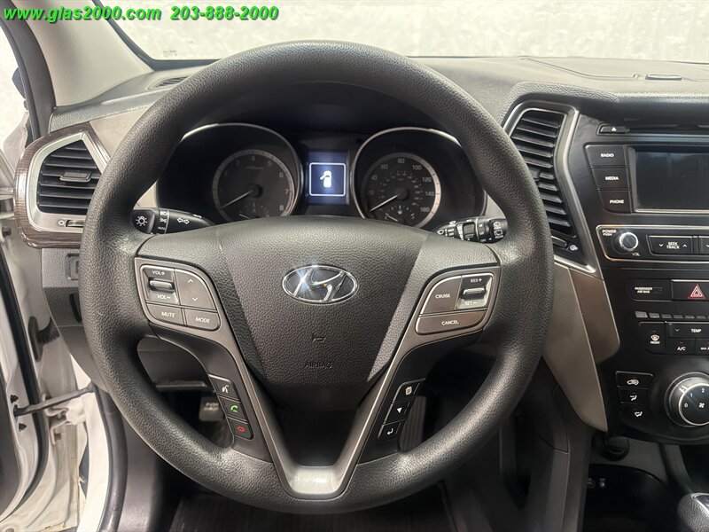 2018 Hyundai Santa Fe SPORT 2.4L - Photo 4 - Bethany, CT 06524