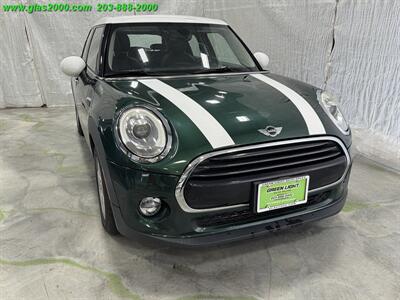 2017 MINI Cooper Hardtop 4 Door   - Photo 2 - Bethany, CT 06524