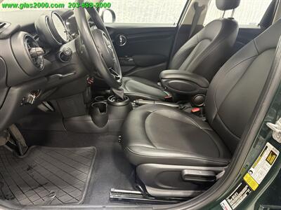 2017 MINI Cooper Hardtop 4 Door   - Photo 23 - Bethany, CT 06524