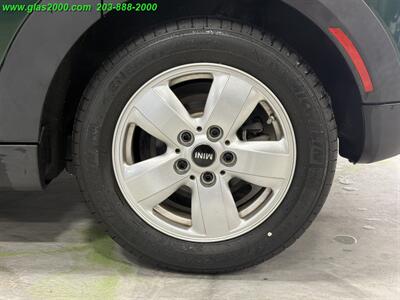 2017 MINI Cooper Hardtop 4 Door   - Photo 32 - Bethany, CT 06524