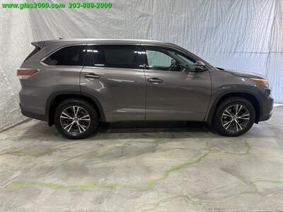 2016 Toyota Highlander XLE - Photo 14 - Bethany, CT 06524