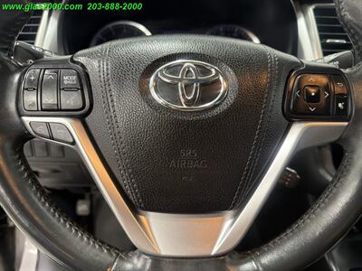2016 Toyota Highlander XLE - Photo 22 - Bethany, CT 06524
