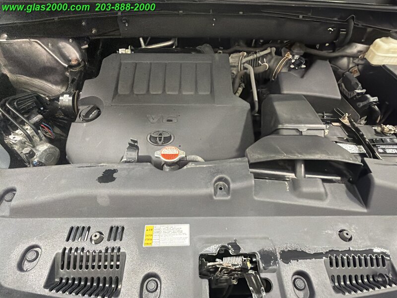 2016 Toyota Highlander XLE - Photo 18 - Bethany, CT 06524