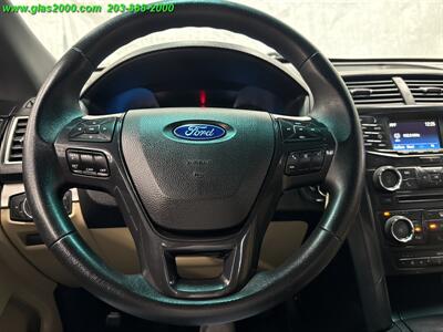 2016 Ford Explorer   - Photo 4 - Bethany, CT 06524