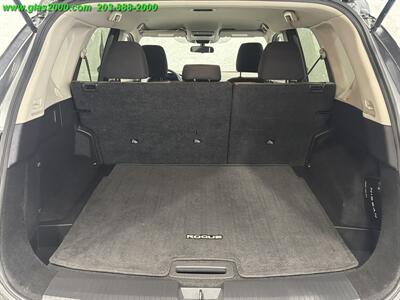2023 Nissan Rogue SV   - Photo 15 - Bethany, CT 06524