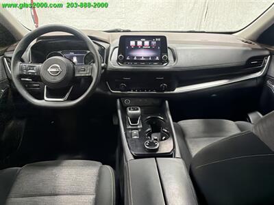 2023 Nissan Rogue SV   - Photo 6 - Bethany, CT 06524