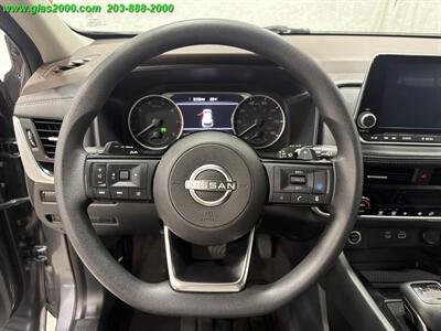 2023 Nissan Rogue SV   - Photo 4 - Bethany, CT 06524