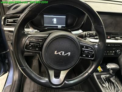 2022 Kia Niro Touring - Photo 4 - Bethany, CT 06524