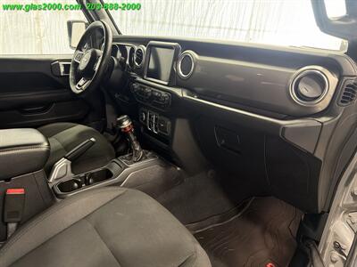 2018 Jeep Wrangler Unlimited Sahara   - Photo 5 - Bethany, CT 06524