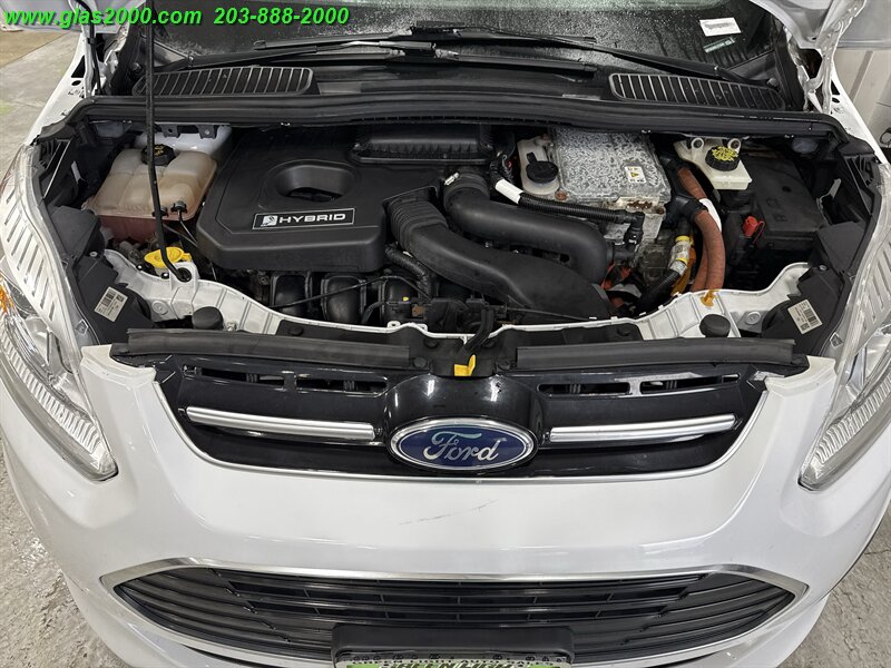 2017 Ford C-Max SE - Photo 12 - Bethany, CT 06524