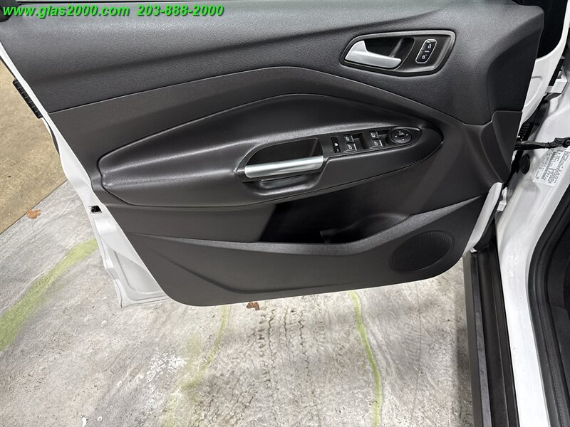 2017 Ford C-Max SE - Photo 26 - Bethany, CT 06524