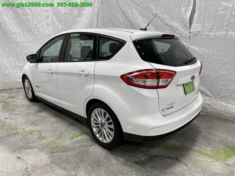 2017 Ford C-Max SE - Photo 7 - Bethany, CT 06524