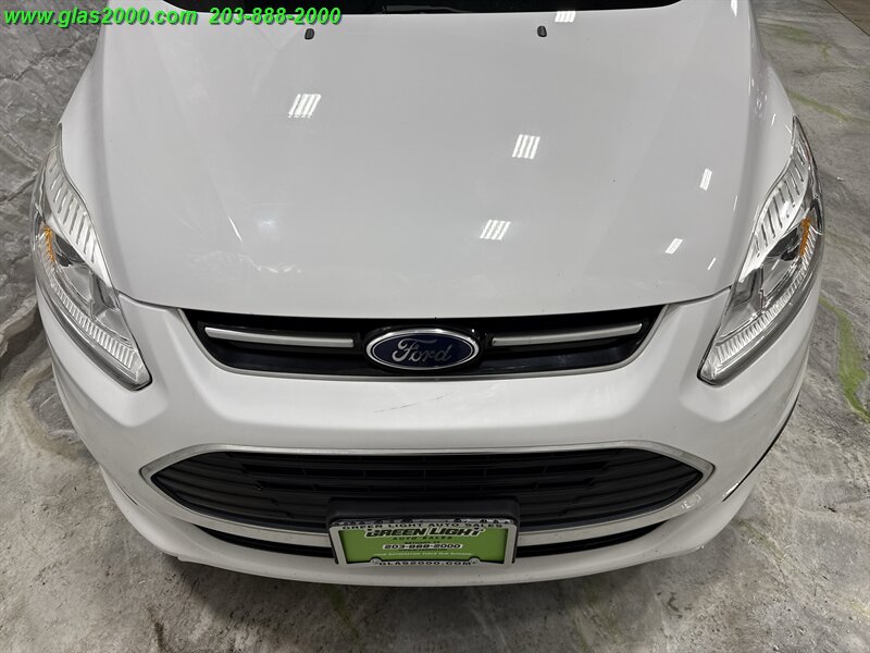 2017 Ford C-Max SE - Photo 18 - Bethany, CT 06524