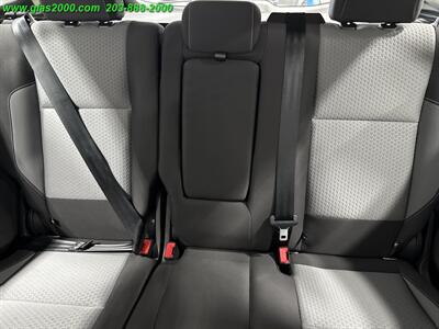 2018 Ford C-MAX Hybrid SE   - Photo 18 - Bethany, CT 06524