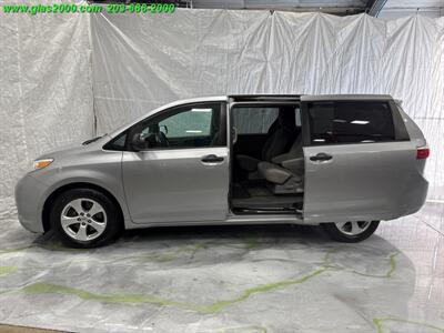 2016 Toyota Sienna L 7-Passenger   - Photo 13 - Bethany, CT 06524