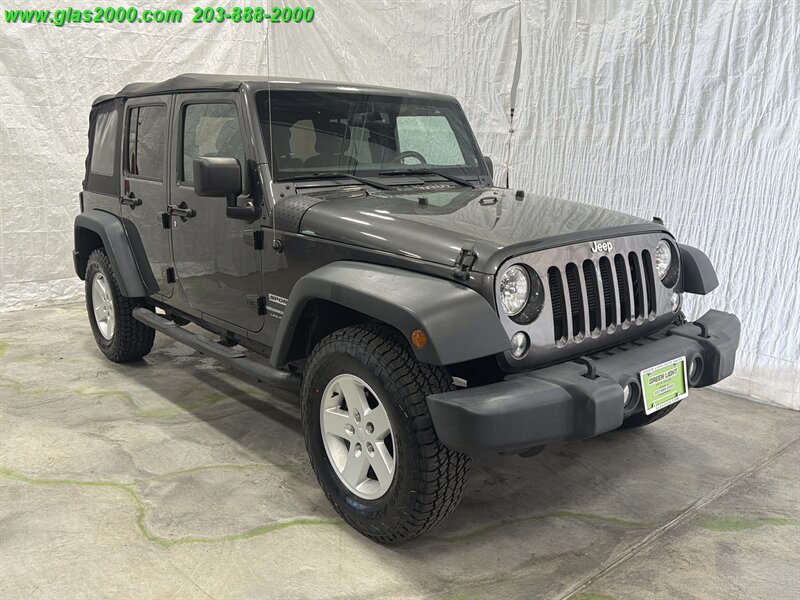 2018 Jeep Wrangler JK Unlimited Unlimited Sport - Photo 2 - Bethany, CT 06524