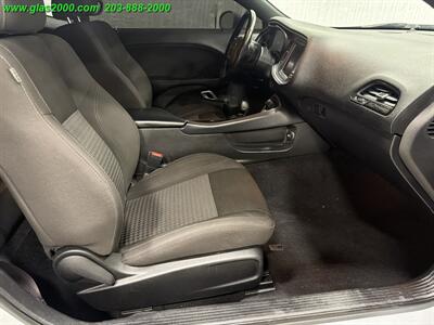 2021 Dodge Challenger SXT   - Photo 21 - Bethany, CT 06524
