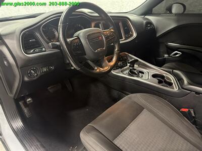 2021 Dodge Challenger SXT   - Photo 3 - Bethany, CT 06524